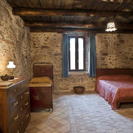 Residenza D'Epoca Borgodifiume Hotell Fiumefreddo Bruzio Exteriör bild